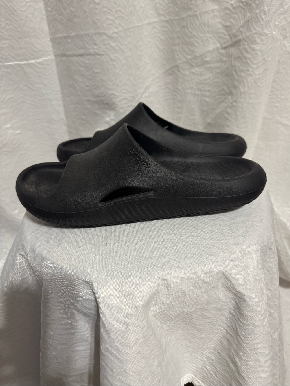 Crocs Slides - Picture 3 of 7
